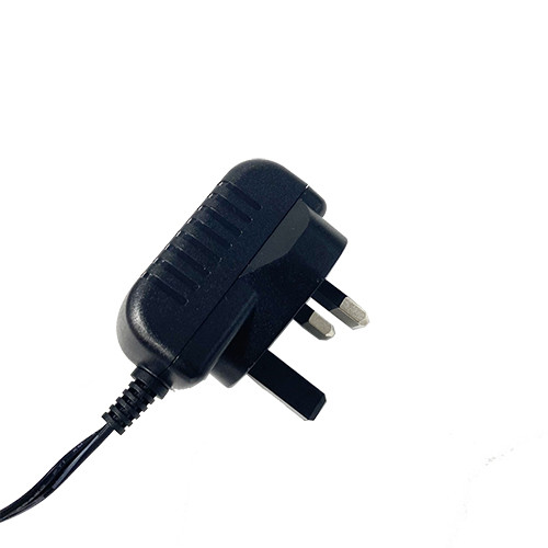 IVP005-1351 5V 0.5A开关电源适配器