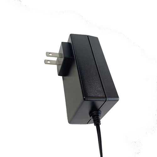IVP050-405 24V 2A 电源交流到直流适配器