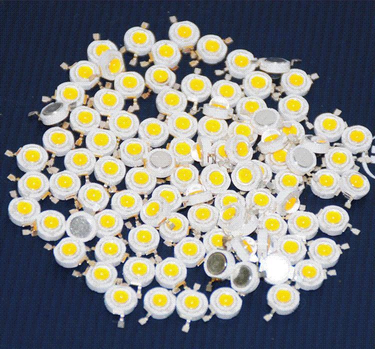 1 瓦 LED 二极管磁珠高亮 LED 电源适配器